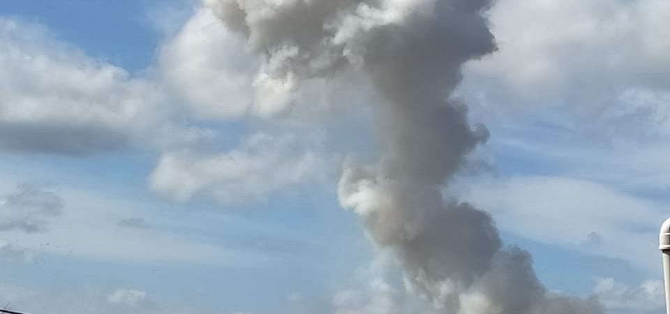 Veja vídeos: fábrica de fogos explode em Simões Filho