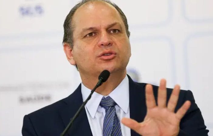 Líder do governo Bolsonaro é denunciado por lavagem de dinheiro e pagamento de propina