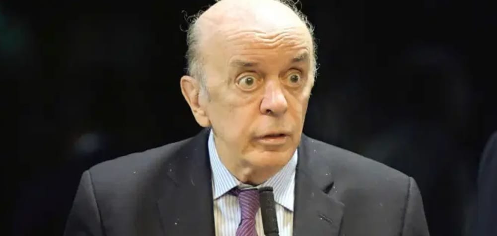 Serra foi o único senador contra PEC que blinda Bolsonaro de punições ao furar teto