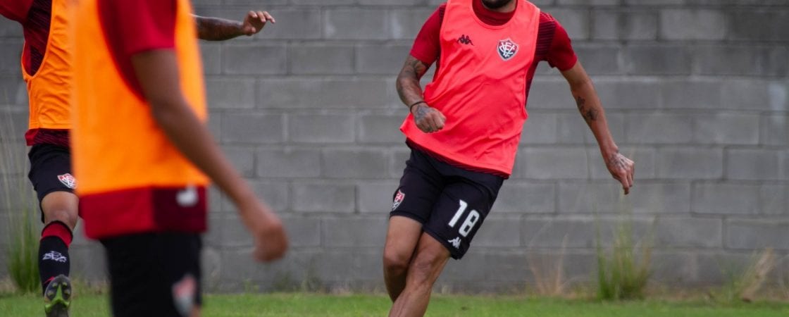 Com novidade, Vitória encerra preparação para enfrentar a Ponte Preta