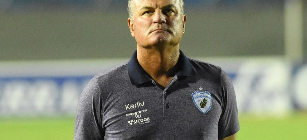 Mazola Júnior é o novo técnico do Vitória