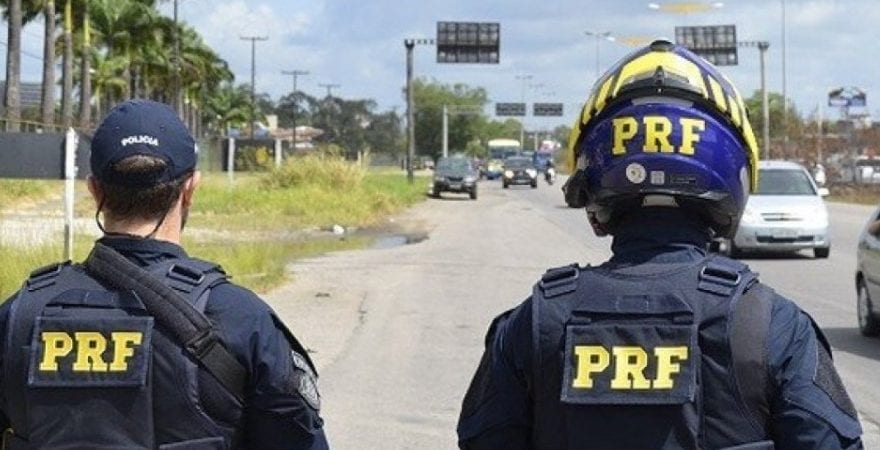 Simões Filho: Polícia Rodoviária Federal prende suspeitos de assaltos na BR-324