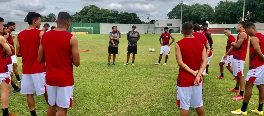 No Mato Grosso, Vitória finaliza atividades de olho no duelo contra o Cuiabá