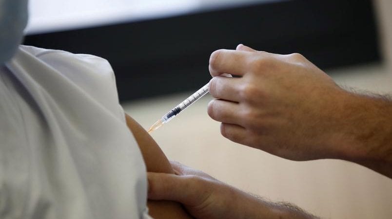 Brasil chega a mais de 685 mil pessoas vacinadas contra a Covid-19