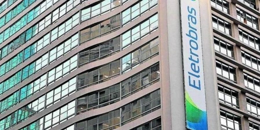 “Capitalização”: Governo defende privatização da Eletrobras após saída de presidente da companhia