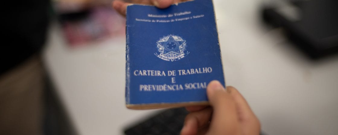 35 vagas de emprego são ofertadas em Salvador nesta terça; confira
