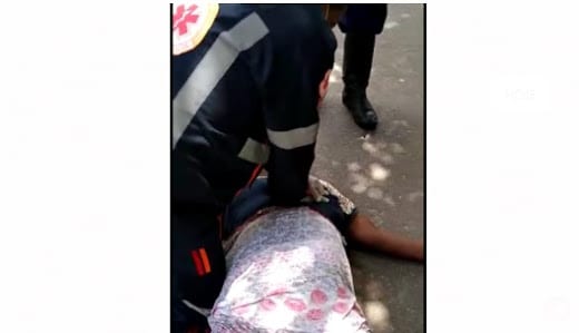 Itabuna: Mulher em situação de rua morre após ser espancada e ter o corpo queimado