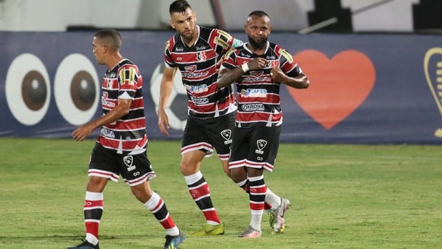 Santa Cruz bate o Itabaiana e garante vaga na Copa do Nordeste