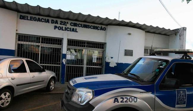 Simões Filho: Suspeitos são conduzidos à delegacia após furto a empresa