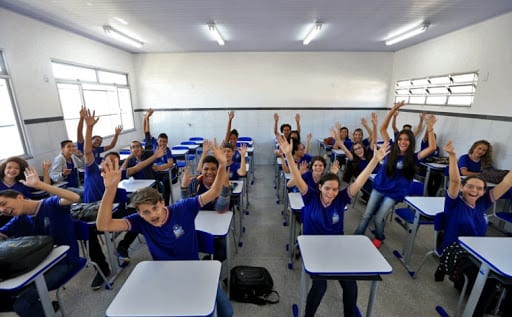 Bahia: Programa de monitoria estudantil abre mais de 50 mil vagas