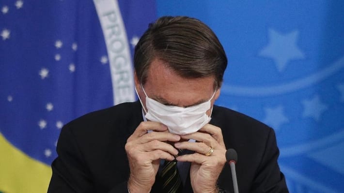 Bolsonaro quer que o uso de máscara não seja obrigatório para vacinados e pessoas que já tiveram Covid