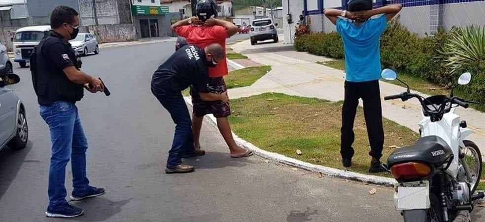 Camaçari: Suspeito de homicídio é preso durante operação policial
