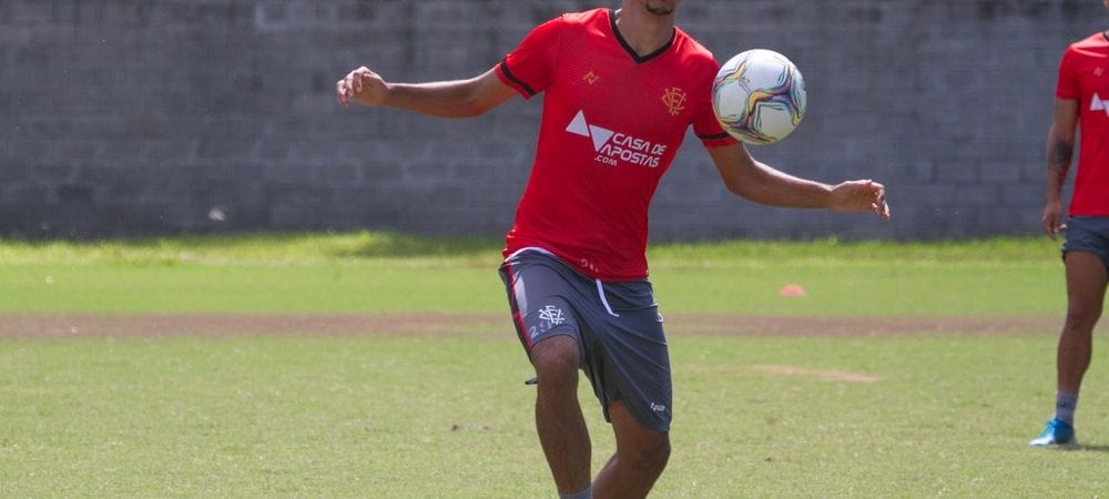 Com Vico e Guilherme Rend no DM, Vitória se reapresenta