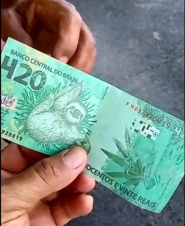 Vídeo: Nota de R$ 420 circula por Feira de Santana e viraliza na web