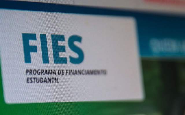 Documentos para o Fies não precisam ser apresentados de forma física