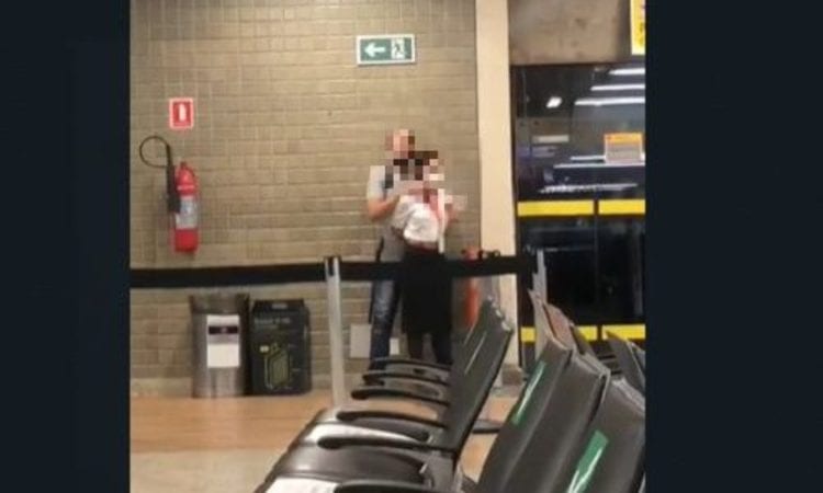 Policial surta e faz funcionária da Gol de refém em Aeroporto
