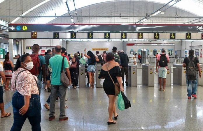 Tarifas do metrô e dos ônibus metropolitanos sofrem aumento; confira os novos valores