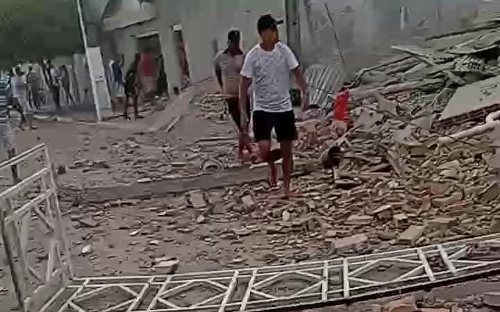 URGENTE: Explosões em Crisópolis deixam feridos em estado grave; ‘cenário de guerra’