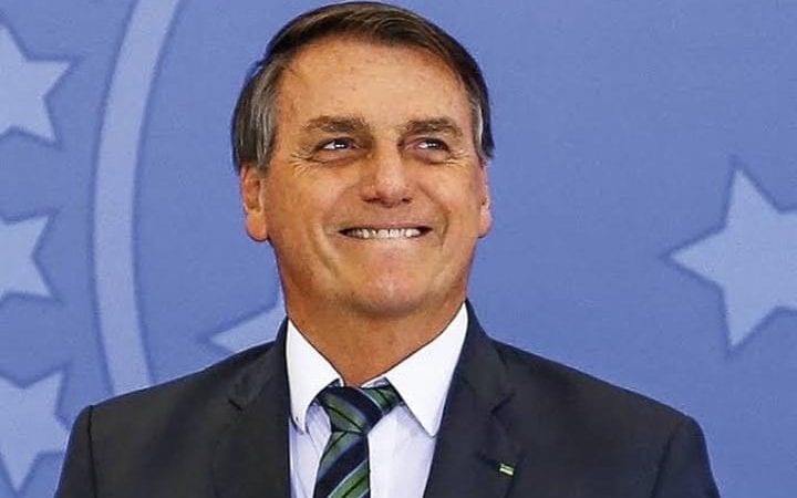 Bolsonaro admite que troca de presidente da Petrobras foi para ‘interferir mesmo’