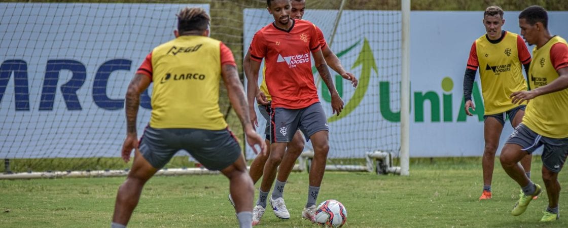 Com novatos e recuperados, Vitória segue trabalhando para estrear na Série B