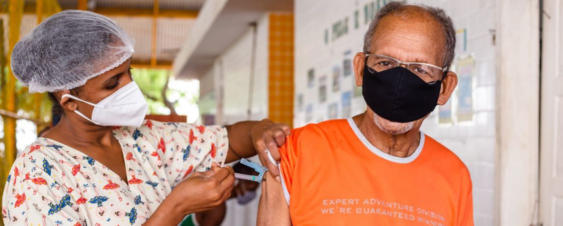 Lauro de Freitas suspende a 1º dose da vacina nesta segunda-feira (14)