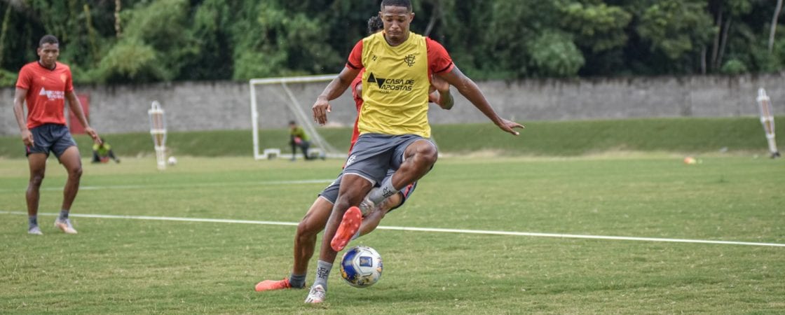 Recuperados da Covid, jogadores do Vitória retornam as atividades