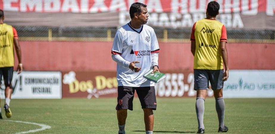 Copa do Brasil: Vitória e Internacional medem forças nesta quinta (03)