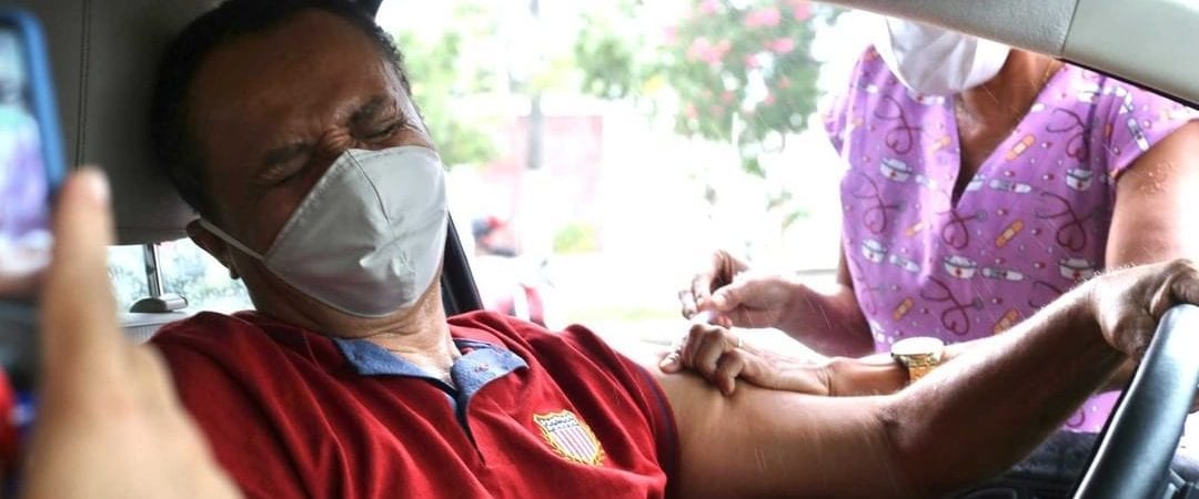 Vacinação contra Covid-19 é suspensa em Lauro de Freitas; cidade faz cadastramento para 2ª dose