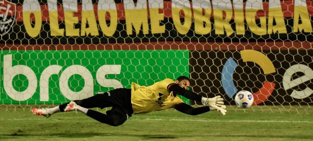 Vetado: Goleiro Ronaldo não enfrentará o Internacional