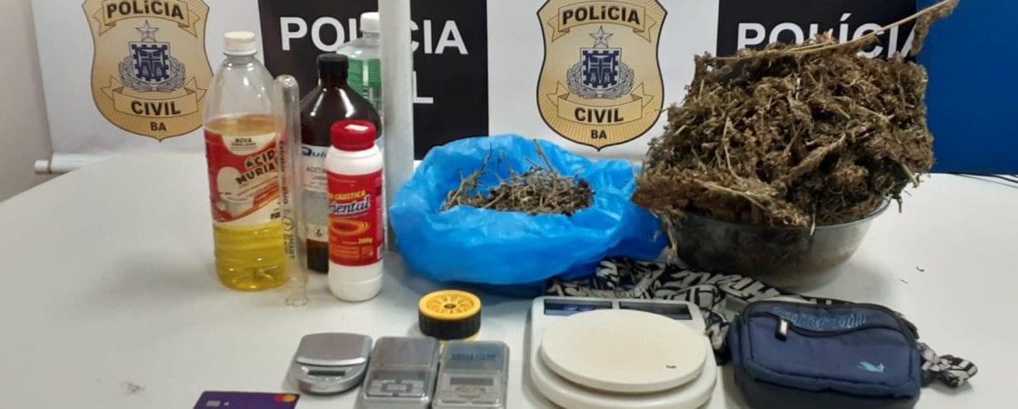 Biomédico é preso por suspeita de traficar maconha via delivery em bairros de Salvador