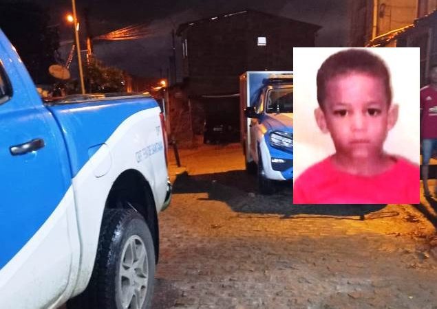 Criança de 8 anos morre após ser atropelada por bandidos em fuga