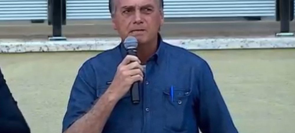 Avaliação positiva do governo de Bolsonaro despenca e é a menor já registrada