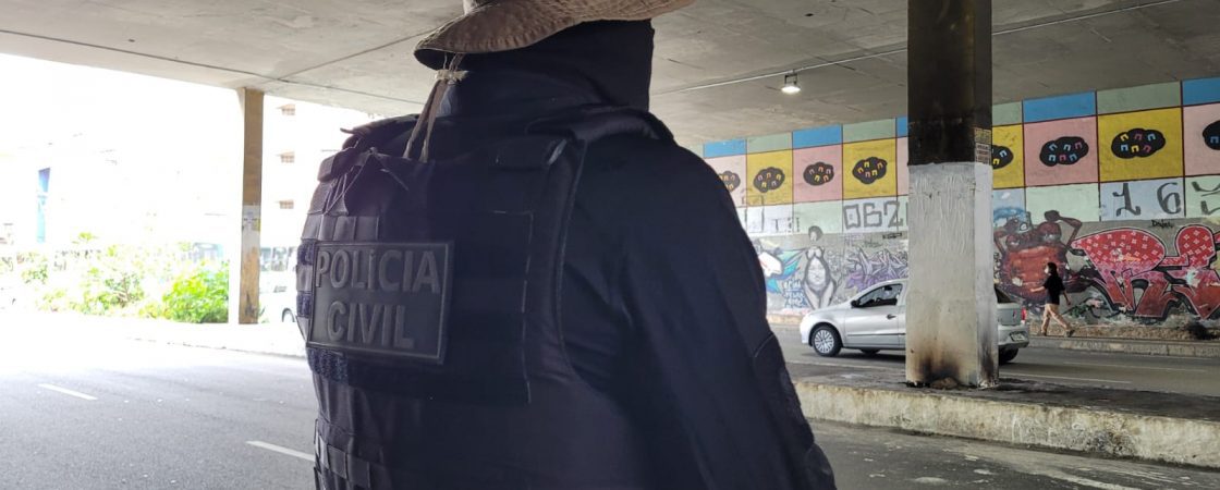 Após roubos no Centro de Salvador, 3 suspeitos são presos e 15 acabam conduzidos à delegacia para averiguação