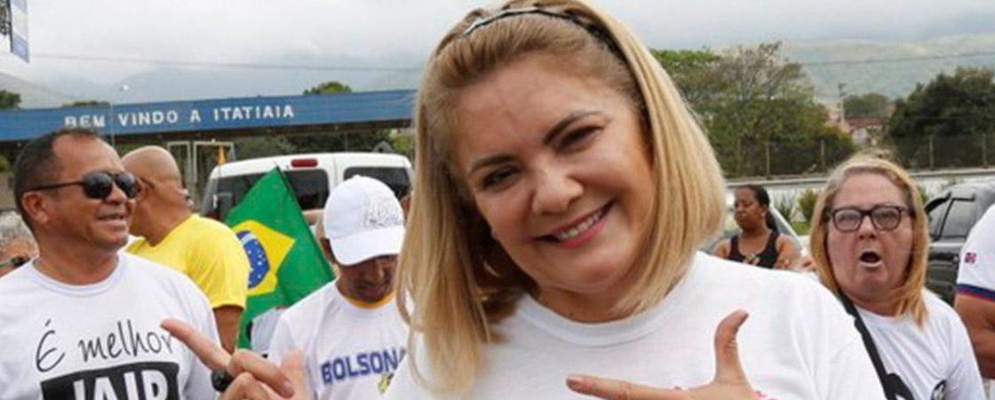 Segundo PF, ex-mulher de Bolsonaro teria usado ‘laranja’ para compra de mansão