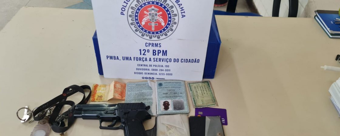 Dupla é presa em flagrante usando arma ‘de brinquedo’ para cometer roubos em Camaçari