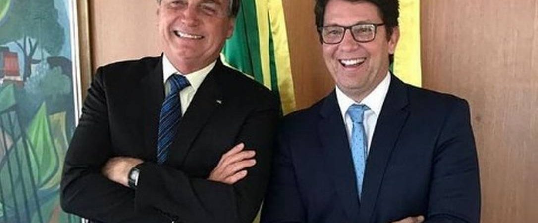 Secretário de Cultura, Mario Frias trava briga com ministro em reunião com Bolsonaro