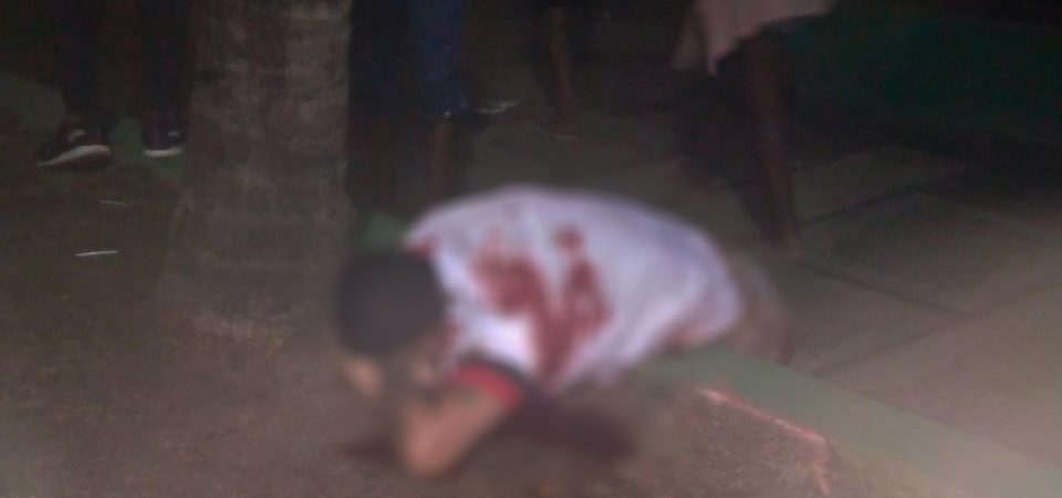 VÍDEOS: Jovem é morto e outros quatro ficam feridos durante tiroteio em Arembepe