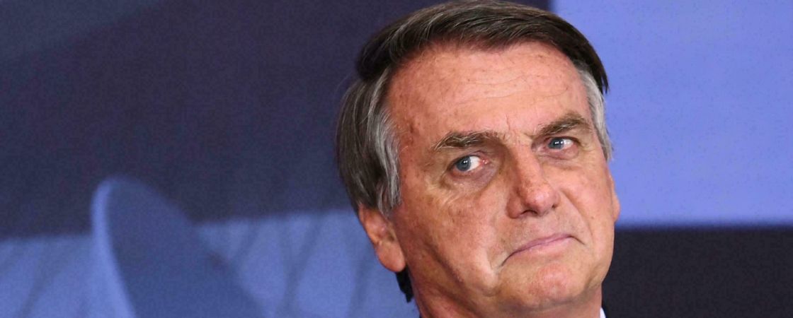 Bolsonaro tenta encontro com o presidente dos EUA, mas é ignorado