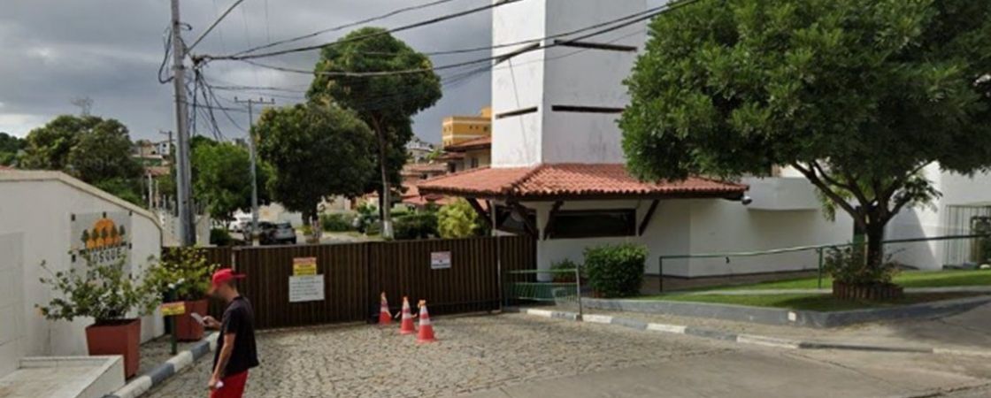 Preso em flagrante homem que atirou na companheira em Salvador