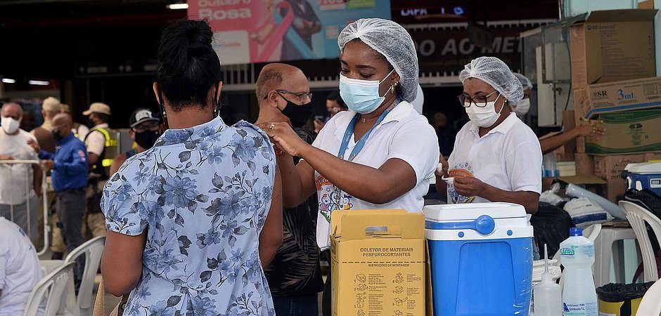 Vacina contra a gripe segue para moradores de Salvador nesta quarta-feira (12)