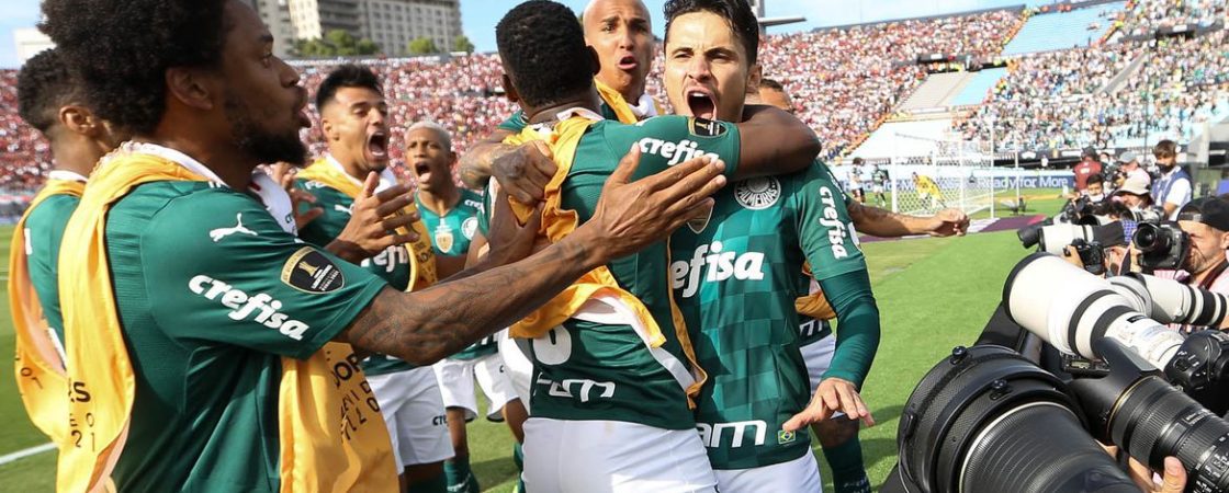 Palmeiras vence Flamengo e se torna tricampeão da Libertadores