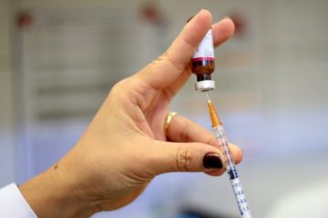 Simões Filho: Vacinação contra a Covid-19 segue até sexta-feira