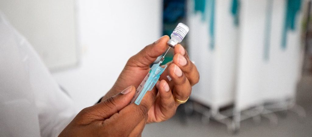 Vacinação de crianças começa nesta sexta-feira em Salvador