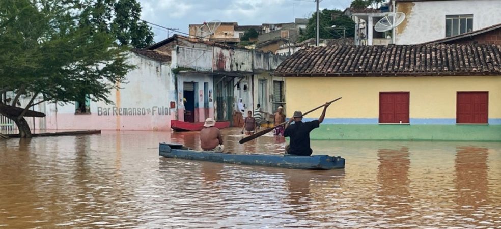 Prefeitura de Itapebi pede que moradores deixem suas casas por possibilidade de enchente