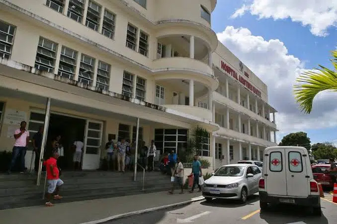 Hospital Aristides Maltez suspende serviços após incêndio atingir unidade; saiba quais