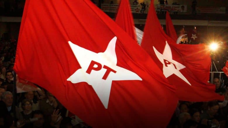 Nome revelado a pré-candidatura federal pelo PT em Simões Filho também pretende tirar a prefeitura do grupo de Dinha