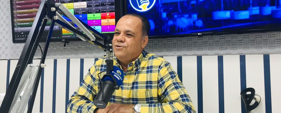 Orlando de Amadeu se arrepende de peitar Dinha na eleição da presidência da Câmara de Simões Filho; “Não foi legal”