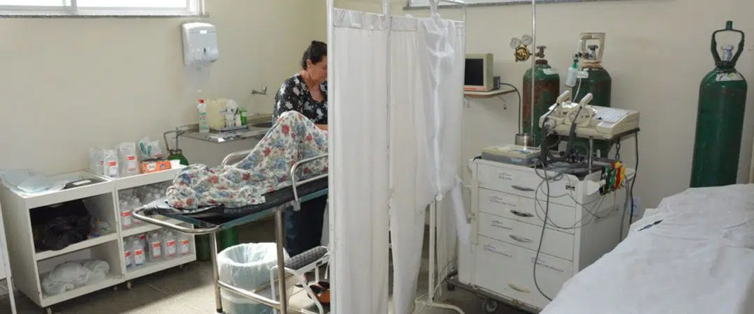 Unidades de saúde correm risco de parar atividades em Feira de Santana