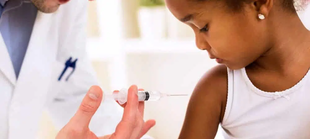 Vacinação contra COVID-19 para crianças de 06 anos acima, adultos e adolescentes em Camaçari