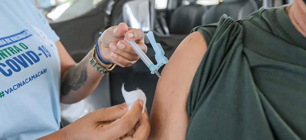 Vacinação contra Covid será suspensa de sábado até terça-feira em Camaçari